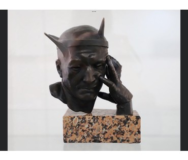 Минко В.М. Каталожная скульптура "Император", 2002г. Бронза, гранит. Высота 26 см. № 3053 (артикул №3053) - фото №3
